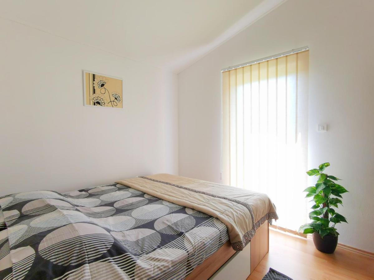 Holiday House Nela Labin  Ngoại thất bức ảnh